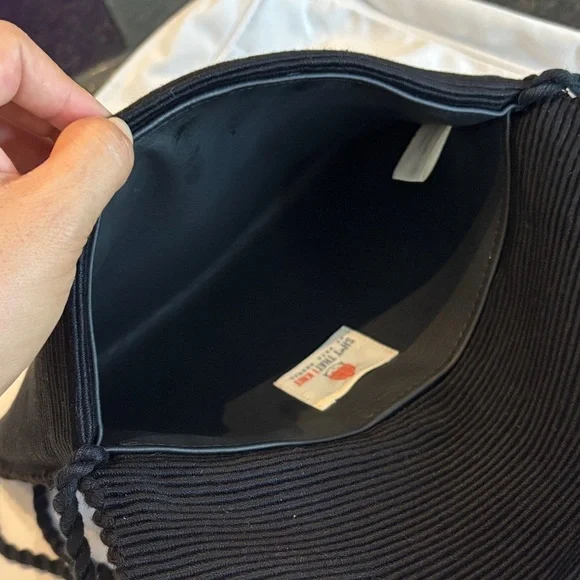 Elegant Black Crossbody Bag with Tassel by PALS - Picture 4 of 8